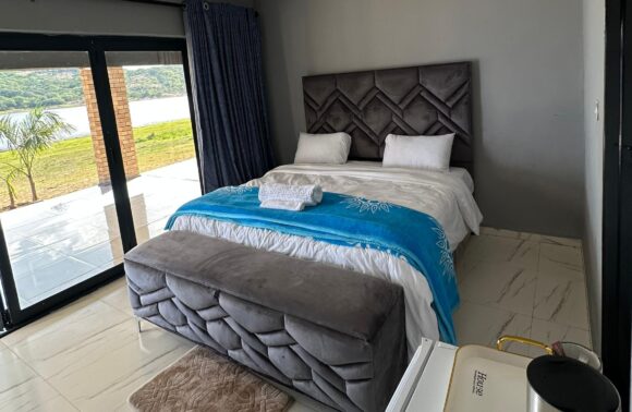Booking Rooms